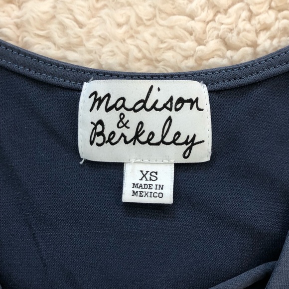 Madison & Berkeley Nordstrom Top - Picture 4 of 5